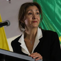 “Es un oportunista”: Ingrid Betancourt contra su carcelero alias ‘Gafas’ tras ser nombrado negociador de paz